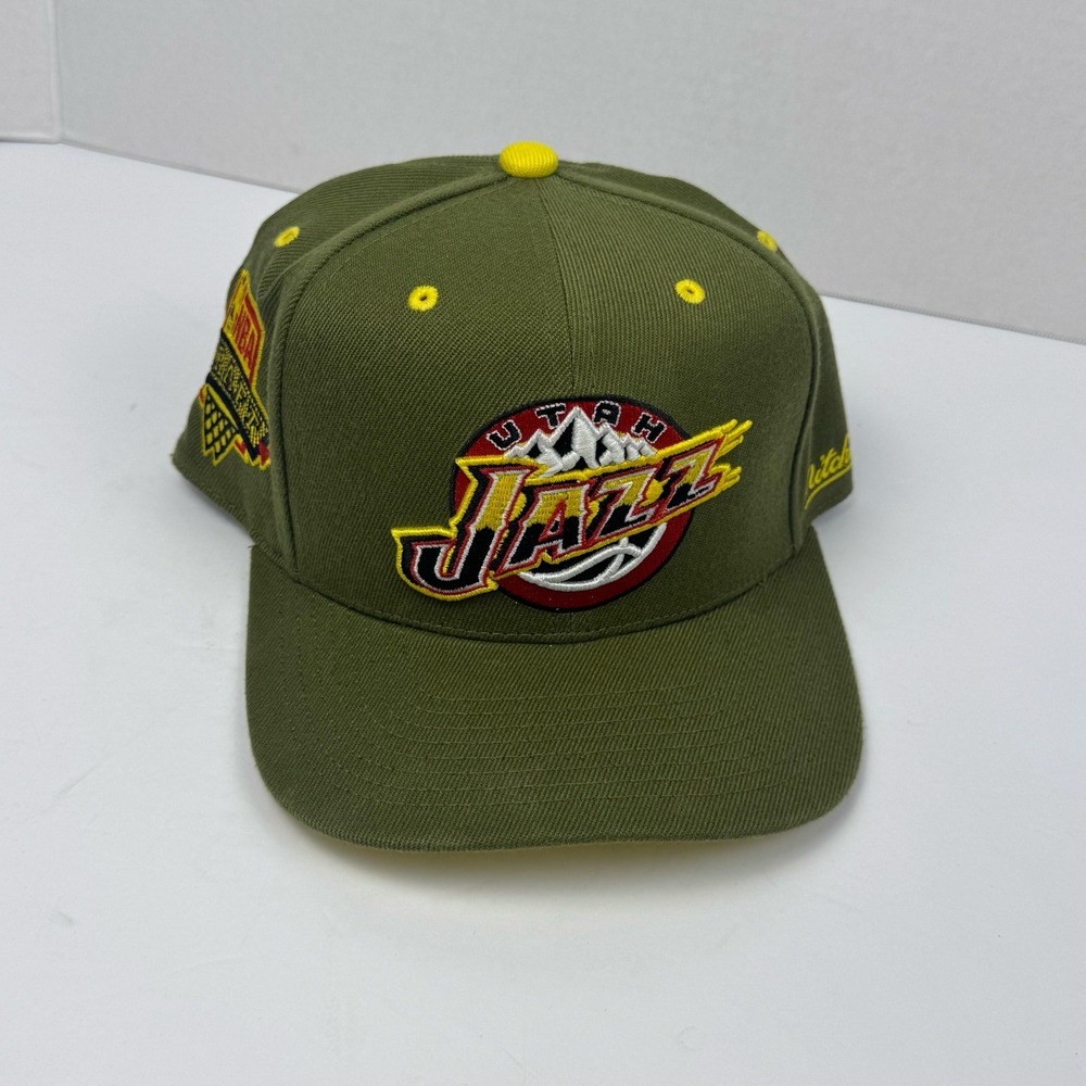 Mitchell & Ness Utah Jazz NBA Draft Fitted Hat Olive Green Size 7 HWC Cap